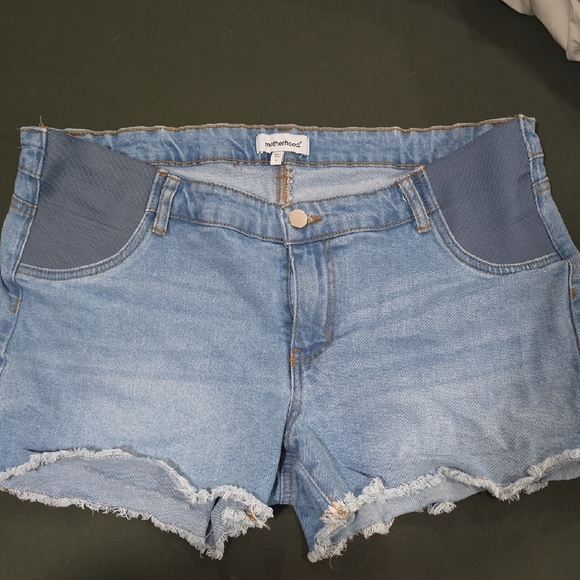 Denim Blue Maternity Jean Stretchy Shorts - Picture 1 of 4